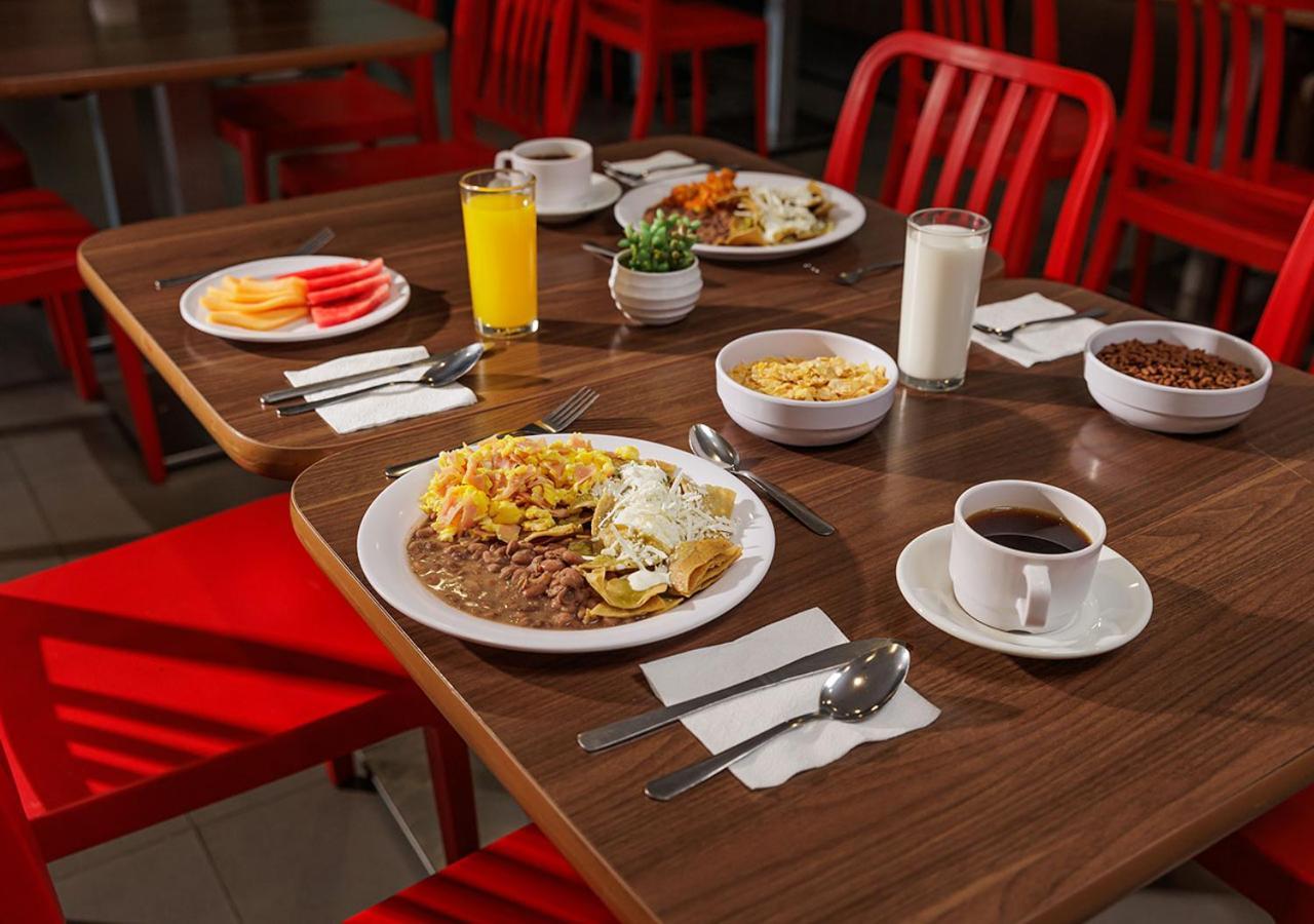 Hotel Mexico Plaza Irapuato Eksteriør billede